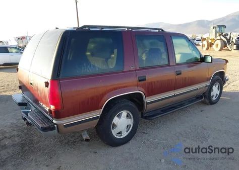 1998 Chevrolet Tahoe Ls z USA, uszkodzony, nr VIN 1GNEK13R4WJ310467
